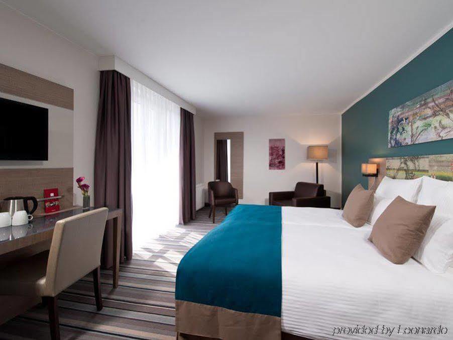 Hotel Leonardo Olympiapark 4*